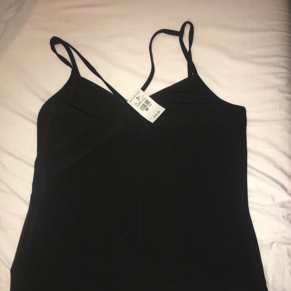 *Clearance* NWT Ashley Stewart Black Cami Strap Criss Cross Top Plus Size 1X - Picture 4 of 4